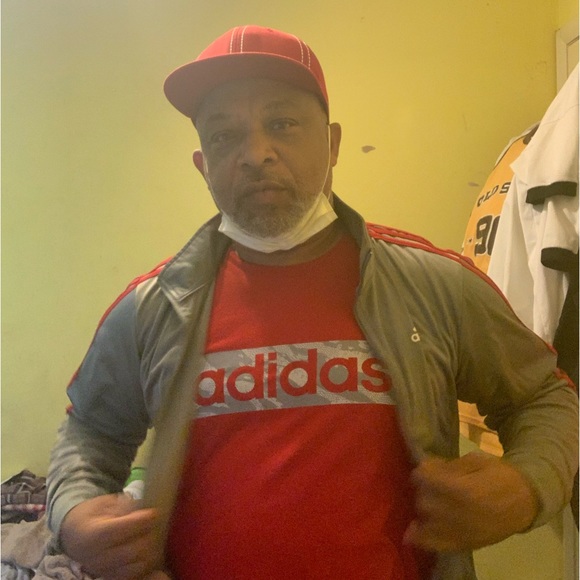 Meet your Posher, Andre - Picture 4 of 13